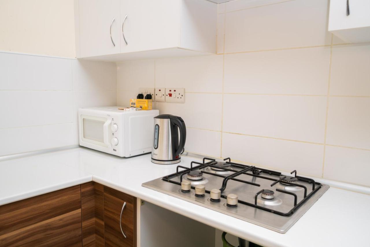 Amazing Two-Bedroom Apartment In Residence Lukomorye D1 With Private Garden Karavas  エクステリア 写真